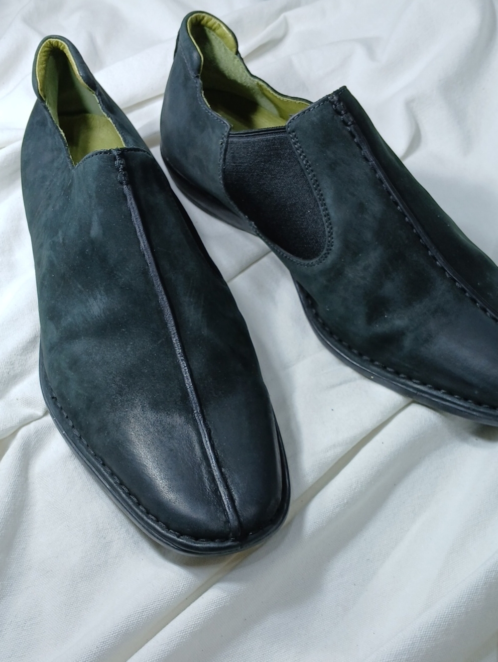 Tsubo Men's Black Slip-On Suede Leather Dress Loafers